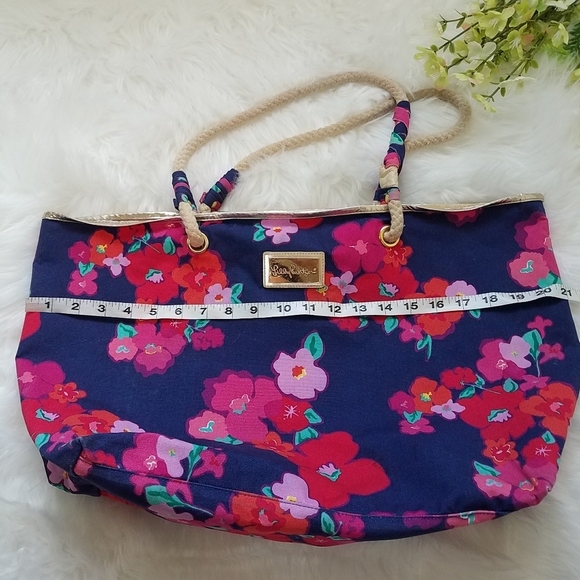 Lilly Pulitzer Floral Tote Bag - Picture 4 of 16